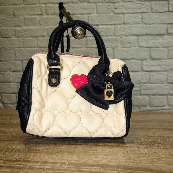 Betsey Johnson Handbags - Small Betsey Johnson handbag
